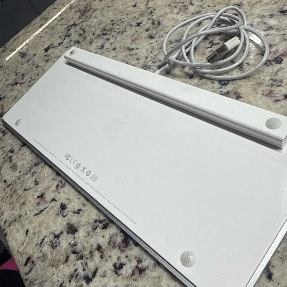 Apple Silver and White Keyboard with Wired Connection